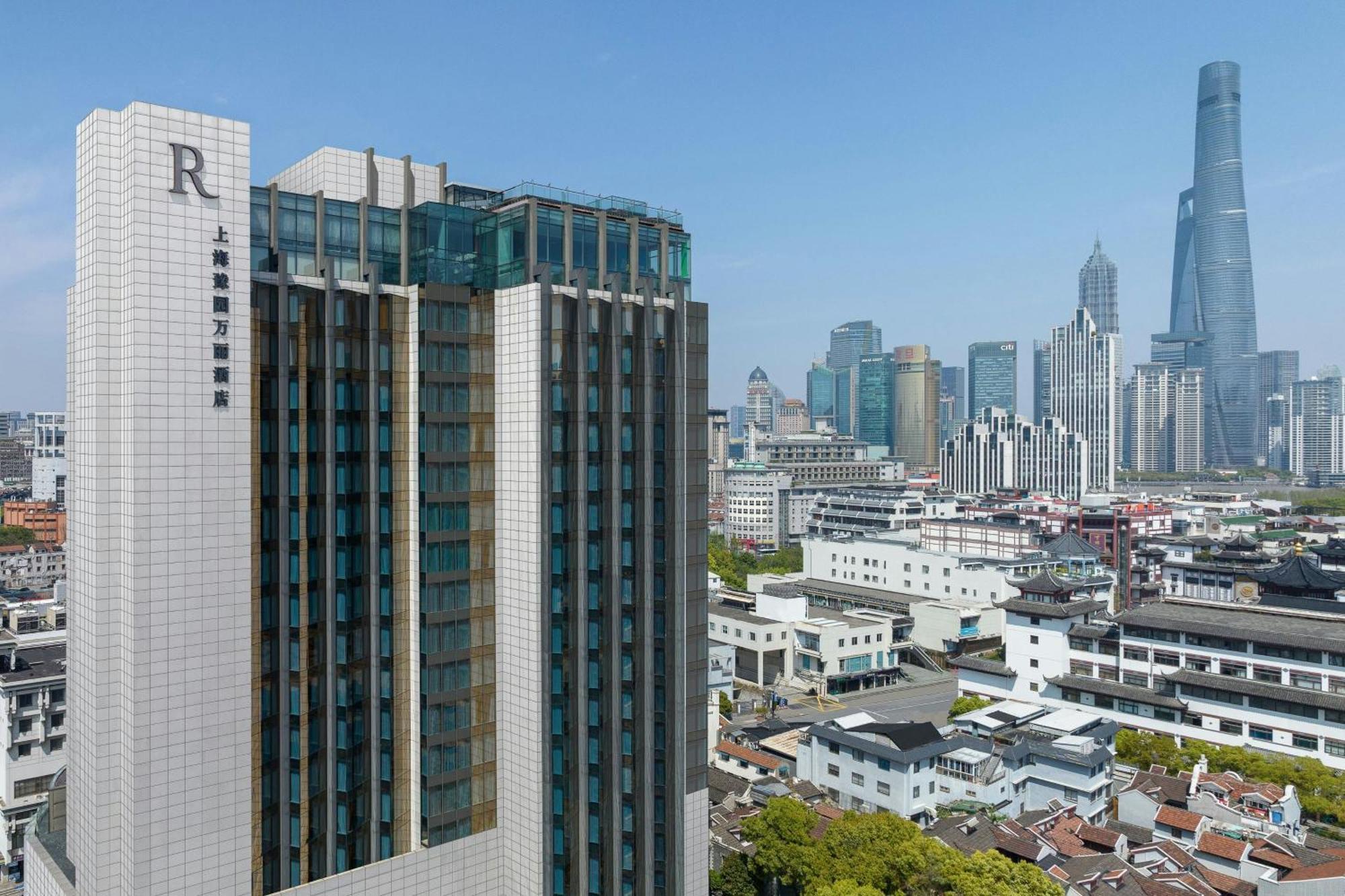 Renaissance Shanghai Yu Garden Hotel On The Bund Buitenkant foto Ritz-Carlton, Shanghai
