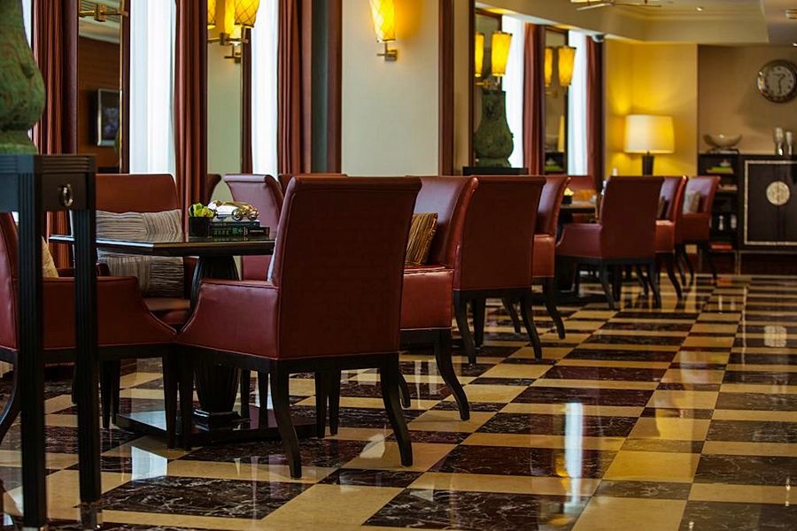 Renaissance Shanghai Yu Garden Hotel On The Bund Buitenkant foto The lobby